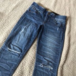 Distressed Jean